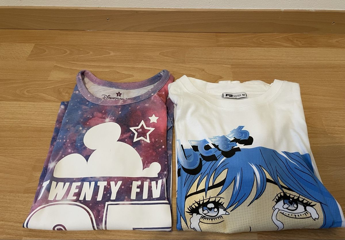 Lotti di vestiti: 5 T-Shirts Gr. S, – Usato da Chur venduto da Tsambiko 2