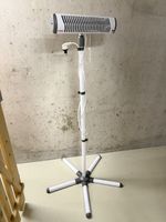 Reer radiant heater with stand