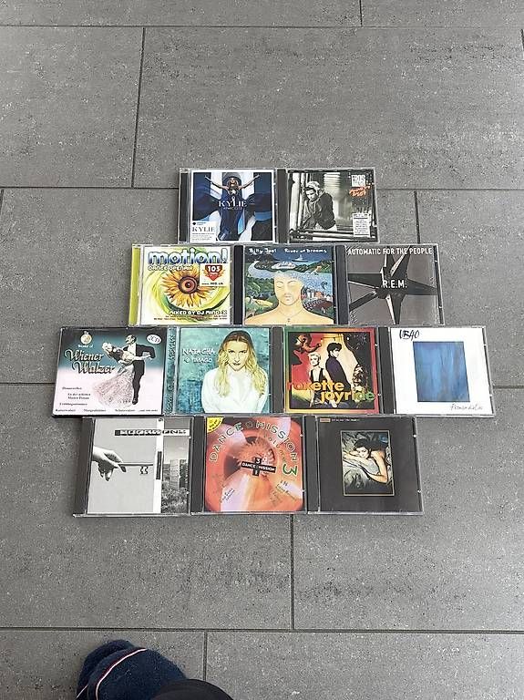 CD: CD Sammlung Pop/Rock/Cl – Usato da Willisau venduto da lev_f6dx