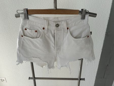Levi's Premium 501 White Denim Shorts - Size W24, Cute!