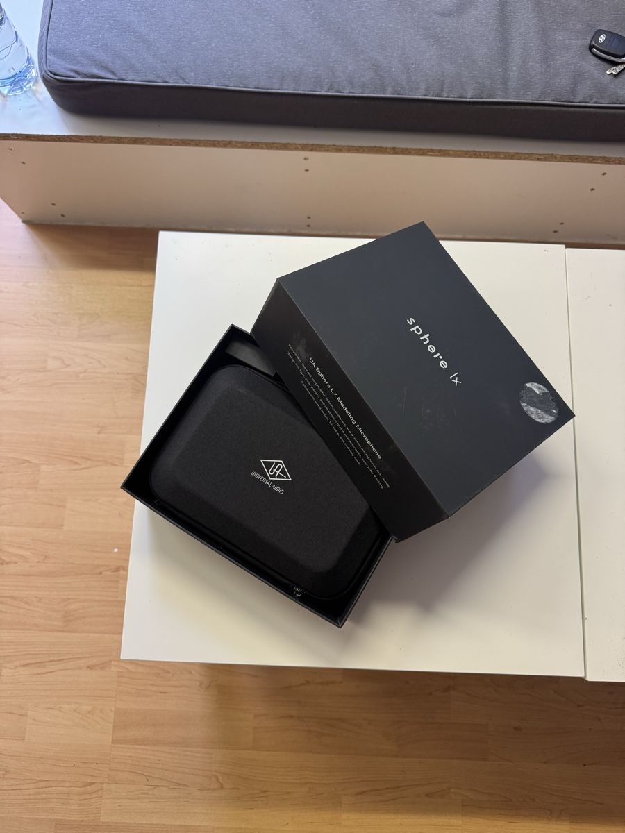 Universal Audio Microfoni: Universal Audio Sphere LX Mikrofon mit Koffer neuwertig – Nuovo (secondo la descrizione) da Rheinfelden venduto da hoh_q5tg