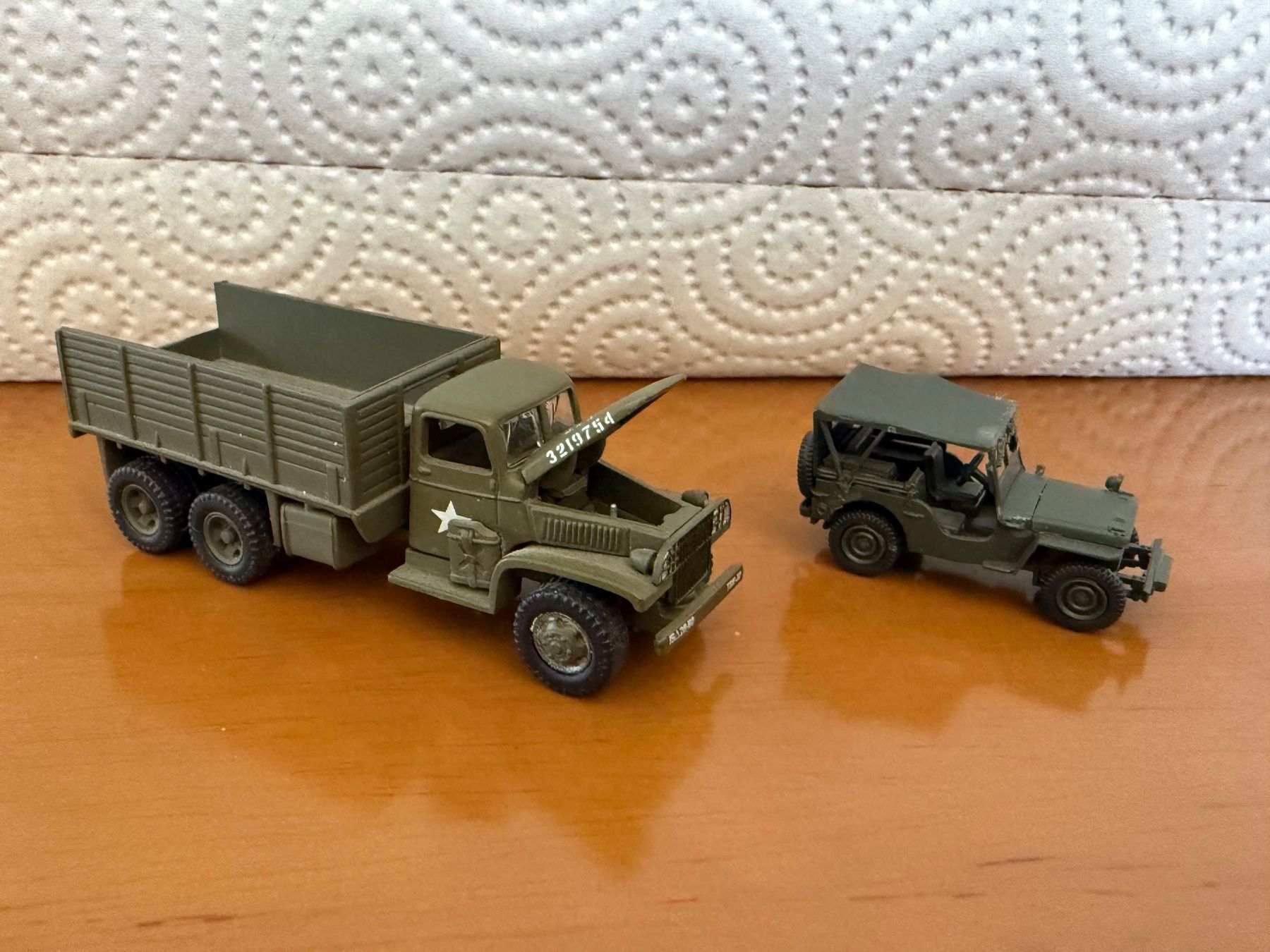 Roco Kits de montage: 4Mfor Dodge / Roco Willys US 1/87 – D'occasion à Morrens VD par YannD02 2