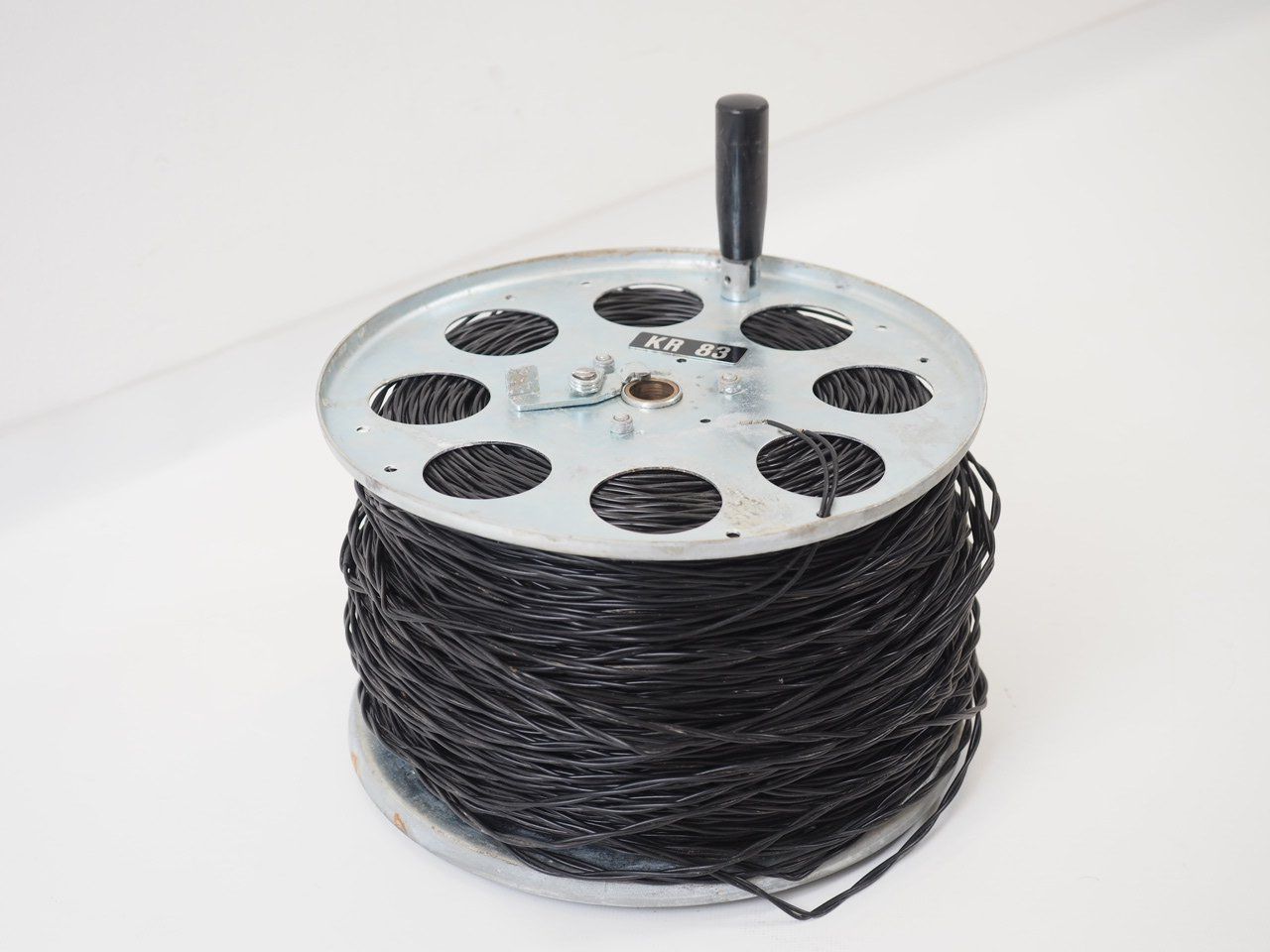 Kabel: Schweizer Armee Kabelrolle KR 83 (26072015PL) – Gebraucht aus Zürich von fundsachenverkauf