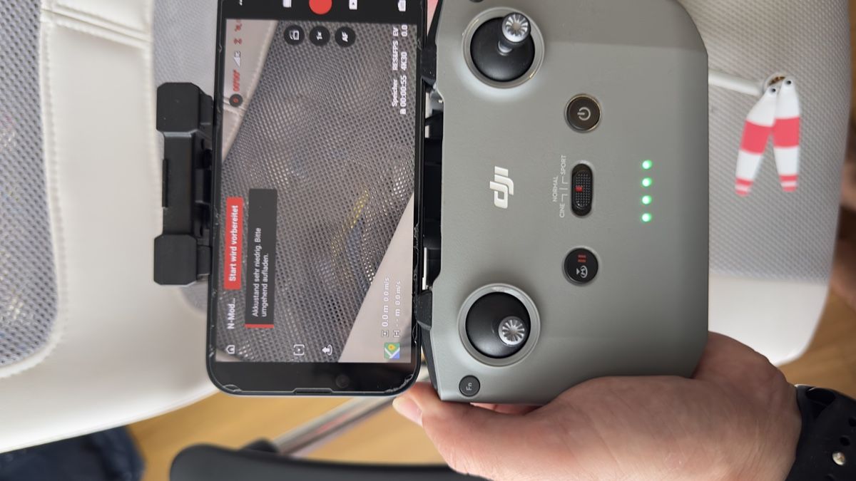 DJI Action Cam: DJI Mini 3 Pro – D'occasion à Schliern b. Köniz par Albi.A 3