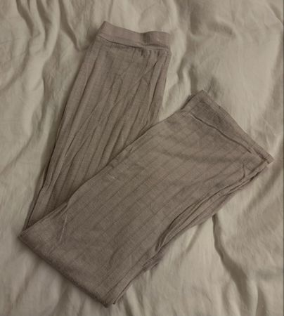 Beige Leggings mit Rippmuster, Grösse XS
