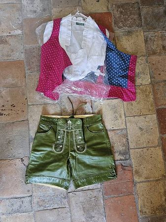 Almbock Dirndl - Der Eyecatcher für deine nächste Party