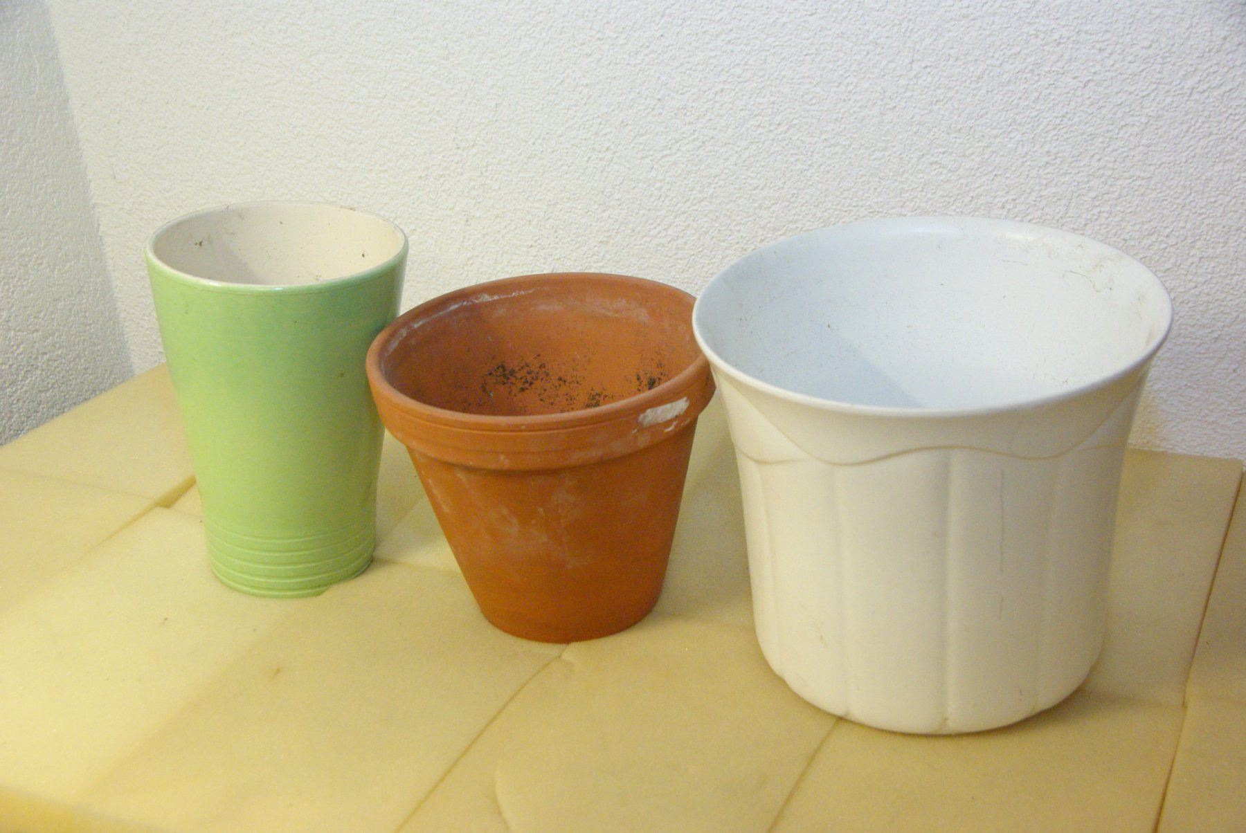 Vasi per fiori: 3x Blumentöpfe / Vasen – Usato da Herisau venduto da Cevianer1844