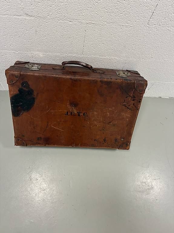 Reisekoffer: Valise cuir vintage  – Gebraucht aus Lavigny von roversaloonp2 1