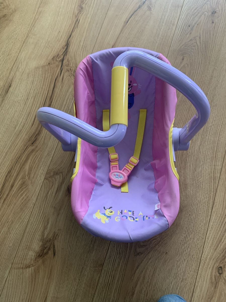 Puppen: Puppen Babyschale – Gebraucht aus Törbel von man_2n22