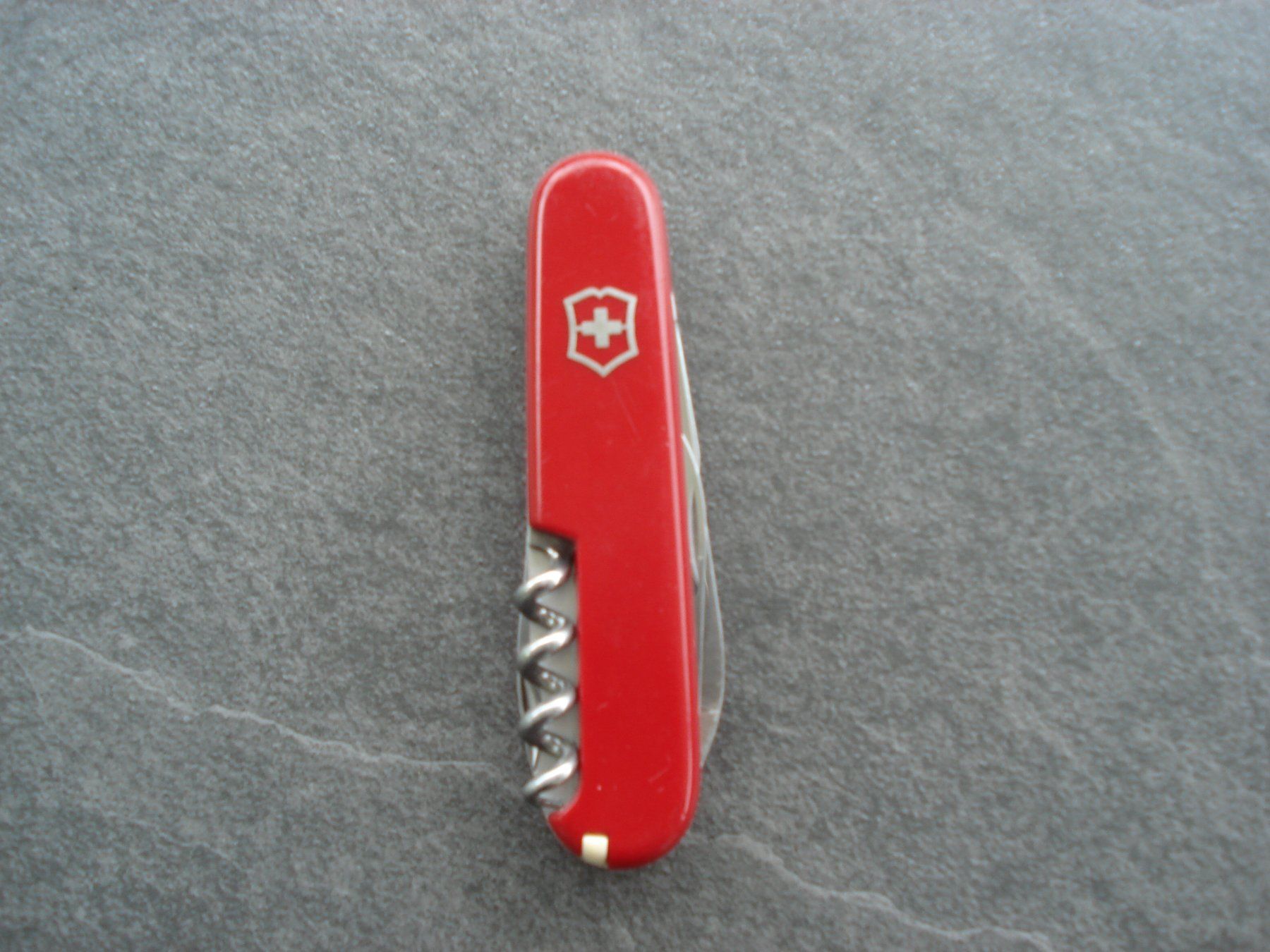 Victorinox Coltelli tascabile: CH - Taschenmesser Victorinox – Usato da Root venduto da vil_k76z