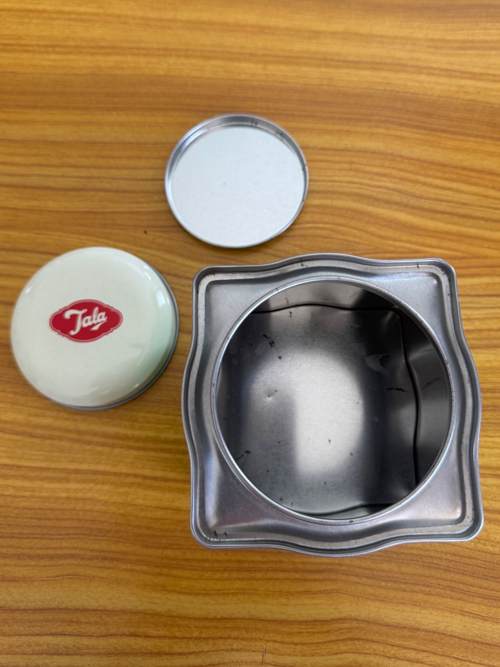 Altre Stoviglie: Teedose Tala Blechdose Blechbox Box Geschenkbox Weihnachten – Usato da Steffisburg venduto da smocky17 4