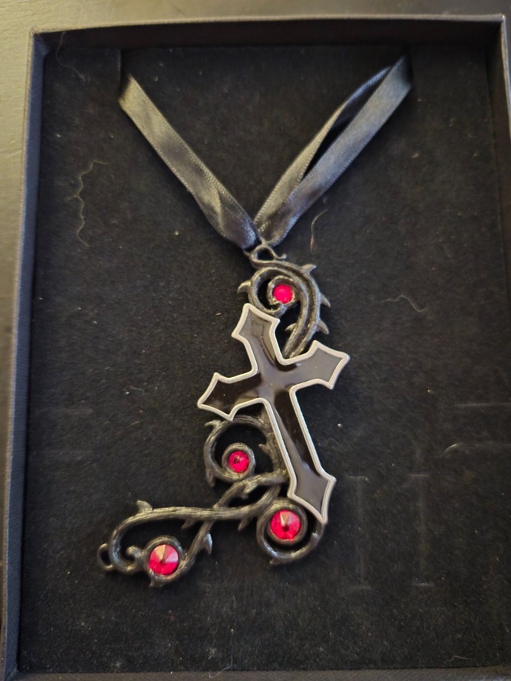 Pendentifs: Lot pendentifs croix Alchemy Gothic – Neuf (Voir description) à Bévilard par CONTRESENS 2
