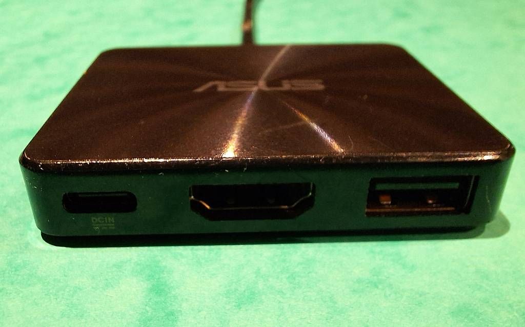 Docking station: ASUS USB-C Mini Dock – D'occasion à Thundorf par Blacktom