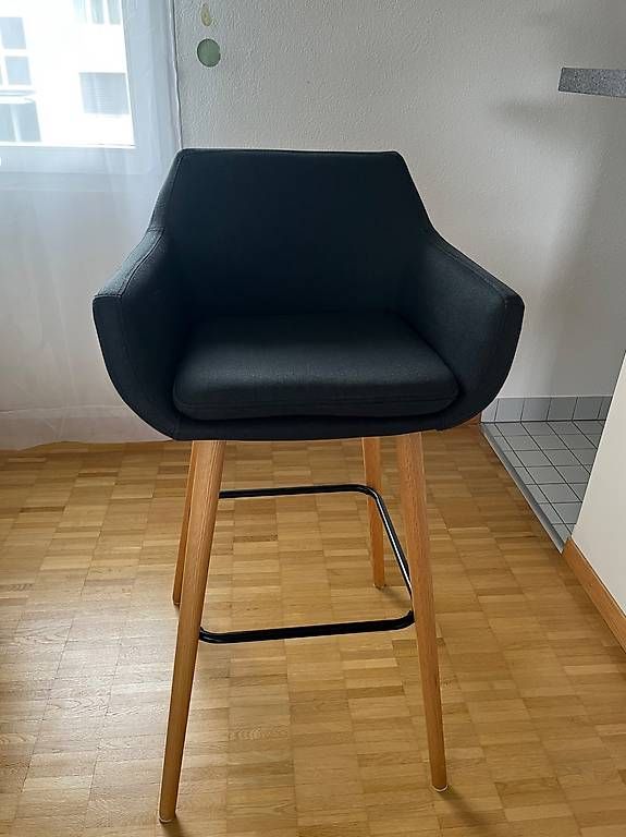 Hochstühle: Barstühle – Gebraucht aus Münchenbuchsee von mic_5kx9