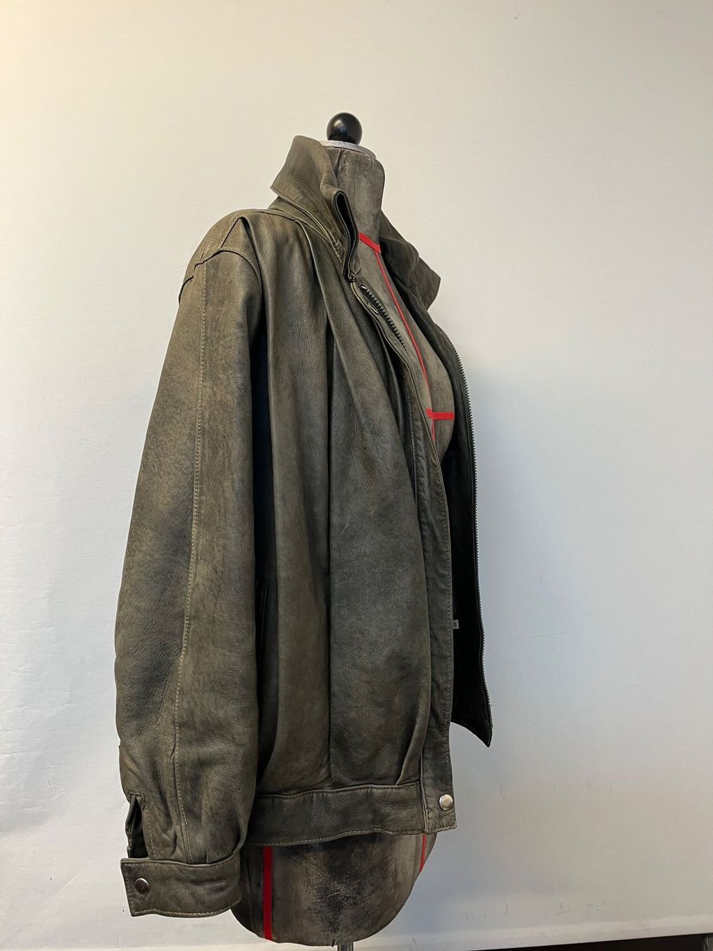 Giacche: Veste en cuir – Usato da Veyrier venduto da djul73 1