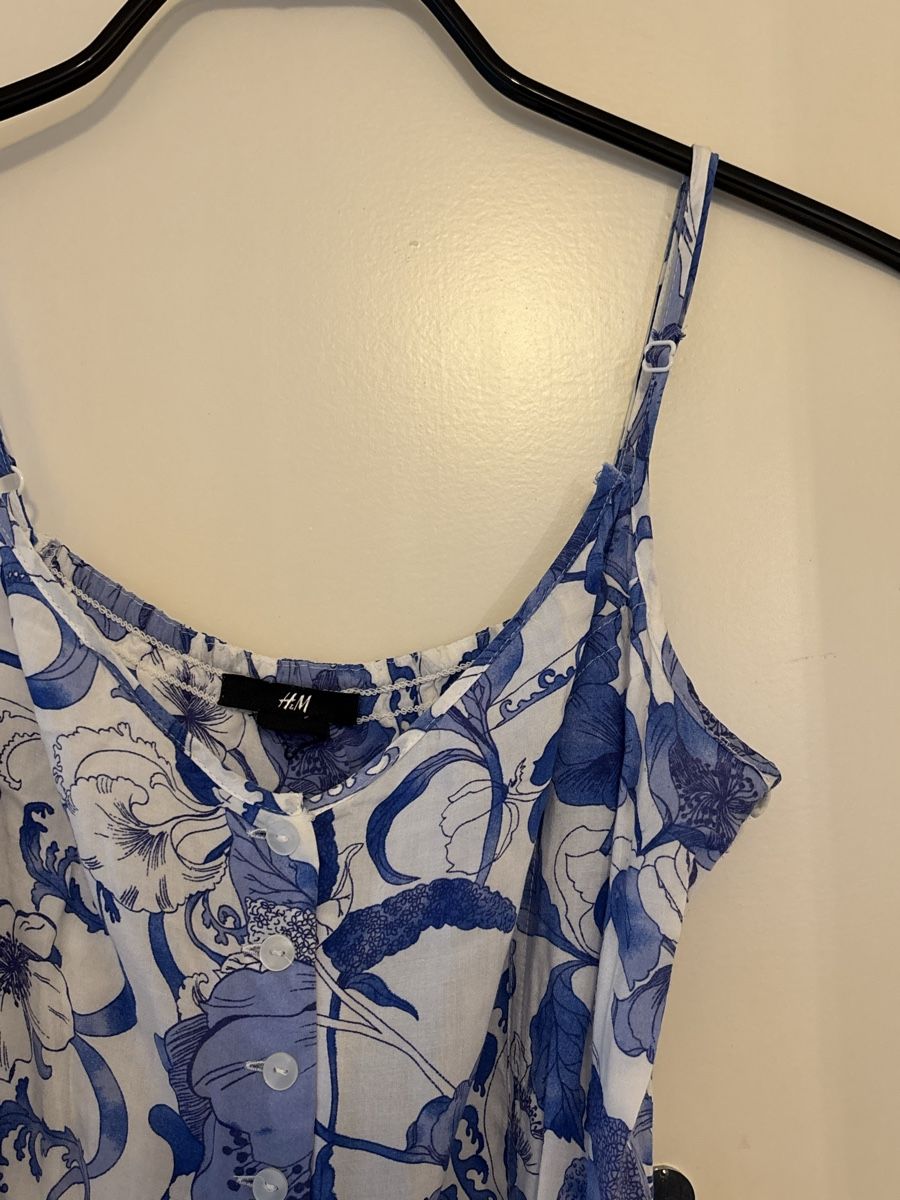 H&M Tute: Jumpsuit mit blauem Blumenmuster, Grösse 36 – Usato da Allenwinden venduto da clamel 2