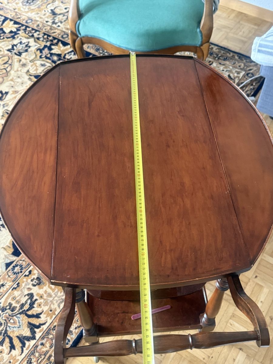 Tables: Verkaufe eine originale Bar mit Klappplatte – D'occasion à Suhr par an-na. 2