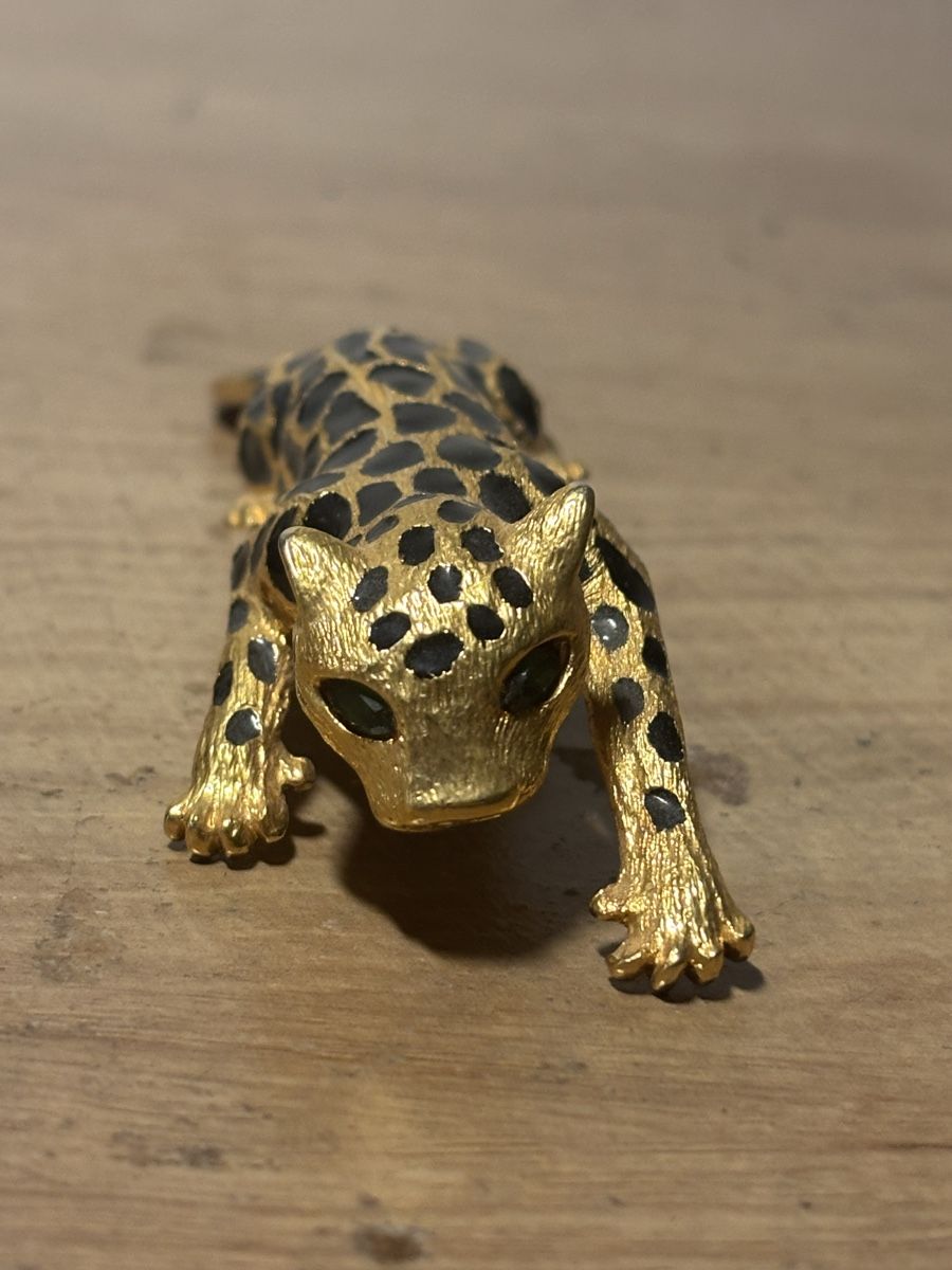 Tutte le decorazioni: Vintage Leopard Brosche mit dekorativer Holzschatulle – Usato da Orpund venduto da BlackEagel80 1