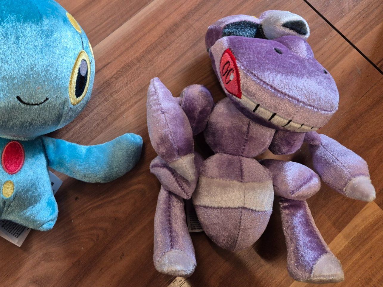 Pokémon Jouets: 1 Pokemon Gensekt K1 – D'occasion à Schwarzenburg par Flamingo07 1