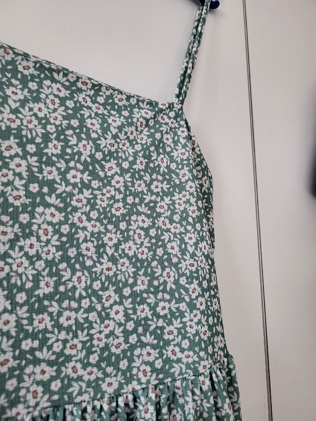 Pull&Bear Vestiti: Pull&Bear Sommerkleid Grün Geblümt, Grösse S – Usato da Zürich venduto da Mada45 1