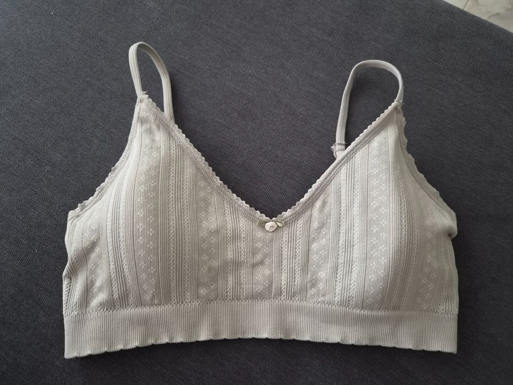 Altra biancheria intima: Bralette/Bustier/Softbra Gr. M/L von Chicorée – Usato da Niederrohrdorf venduto da Miripfiri