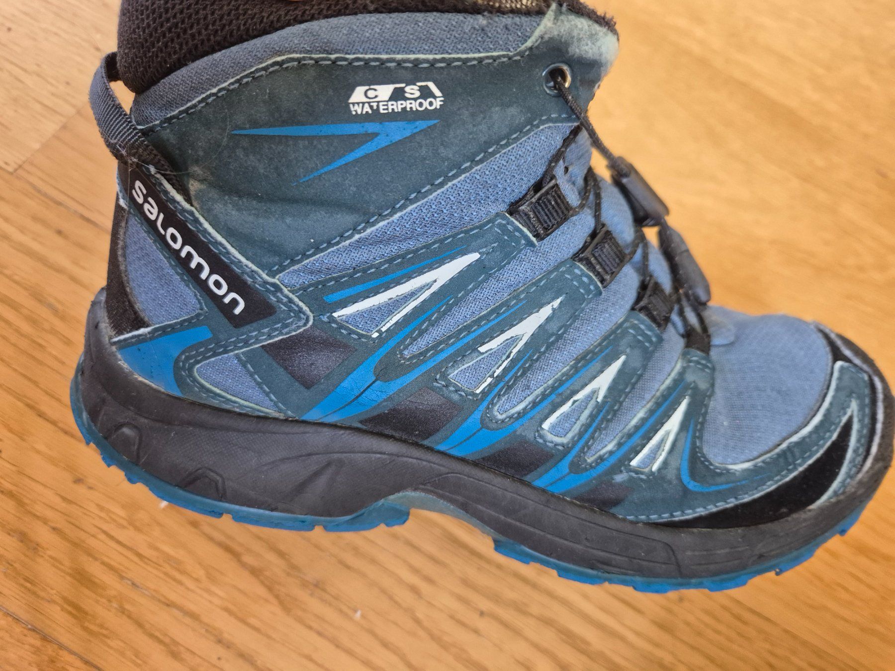 Schuhe für Jungen: Wanderschuhe Salomon Gr. 35 – Gebraucht aus Adliswil von Al05 2