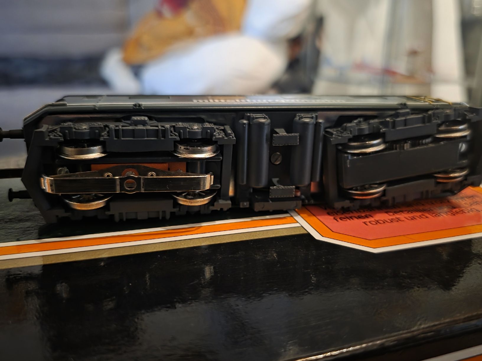 Hag Modellini di ferrovie: H0 HAG Re 4/4 MThB AC Digital – Usato da Müllheim Dorf venduto da Erdal12 1