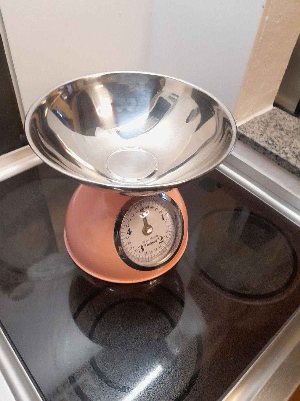 Bilance da cucina: Retro Küchenwaage Bestron, Pink – Usato da Oberneunforn venduto da Urstin 3