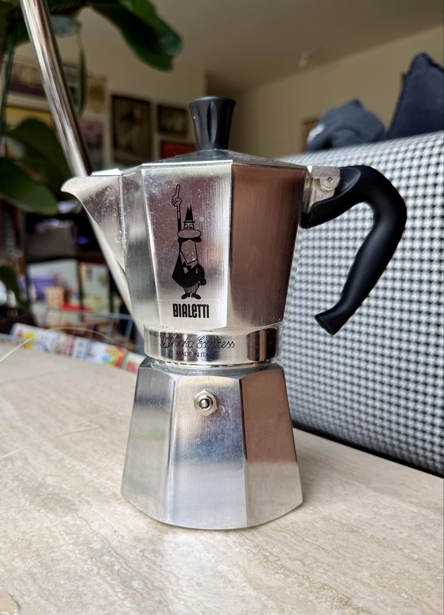 Bialetti Kaffeemaschinen & Espressomaschinen: Bialetti Moka 6 cups – Neu (gemäss Beschreibung) aus Zürich von fan_z5fl