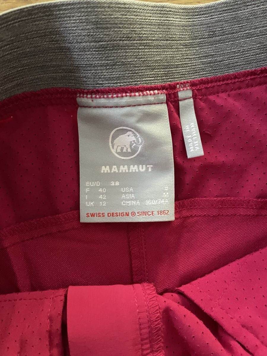 Mammut Hosen: Shorts Mammut rose taille M comme neuf – Neu (gemäss Beschreibung) aus Marin-Epagnier von sachaechinta 3