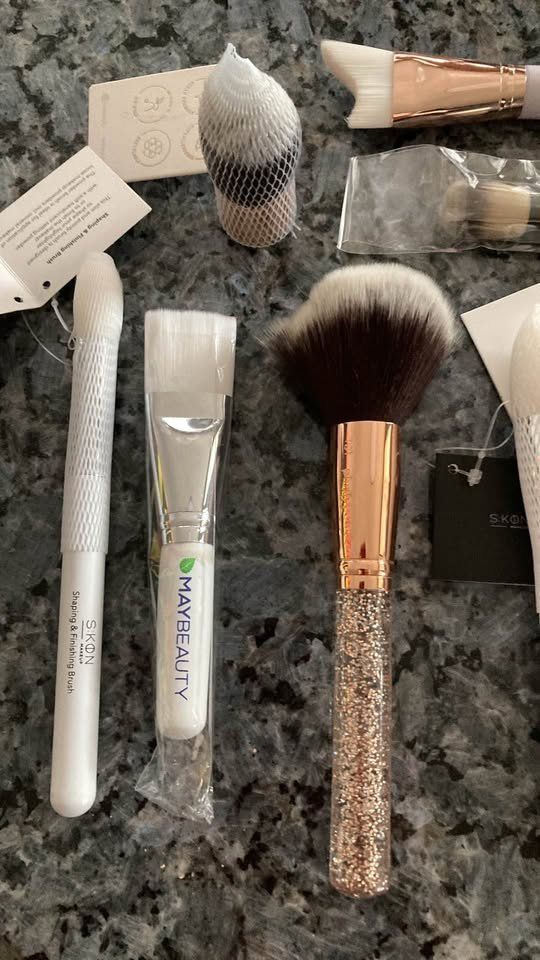 Make-up: XXL Schmink Pinsel Set neu – Neu (gemäss Beschreibung) aus Rudolfstetten von Stellina1975 1