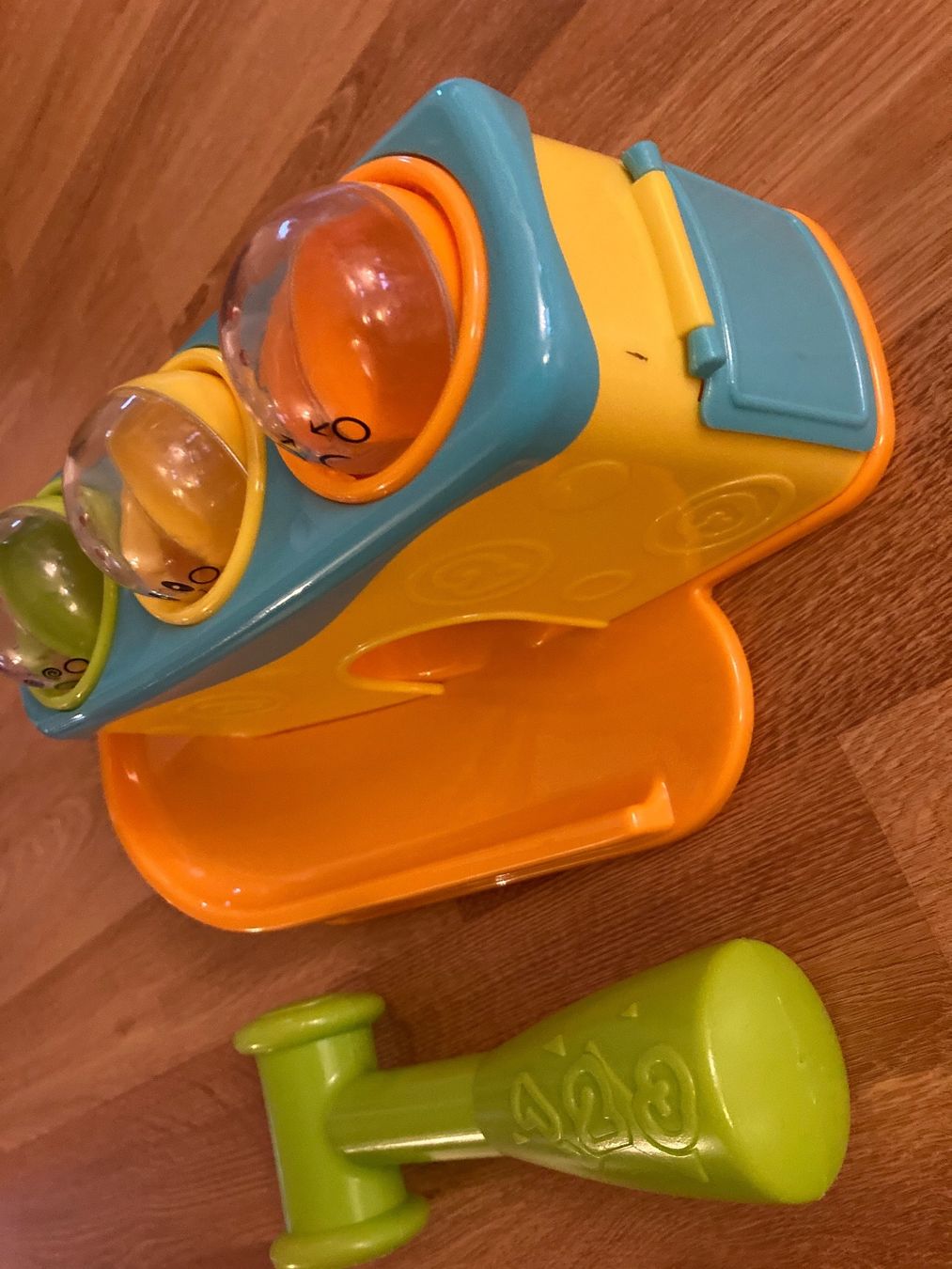 Giocattoli: Klopfbank mit 3 Kugeln Spielzeug – Usato da Emmenbrücke venduto da JJ_89 3