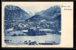 Interlaken, Totalansicht mit Gebirgspano