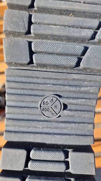 Damenschuhe: Turnschuhe 40 – Neu und originalverpackt aus Thun von anjagraf 1