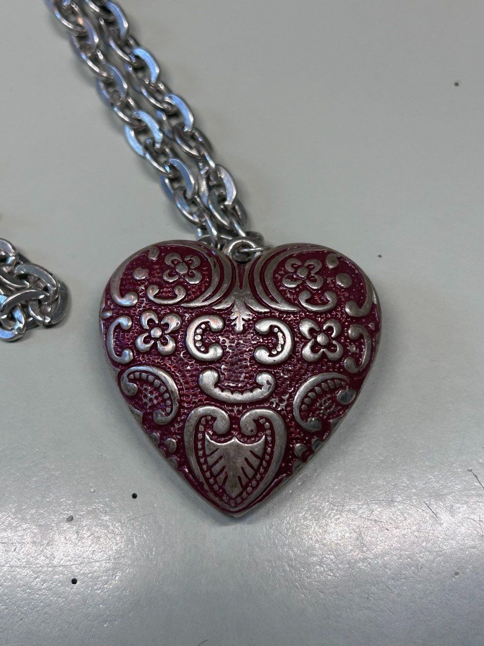 Catenine: Vintage collana con pendente a cuore "puffed" – Usato da Giubiasco venduto da LorisVale 2