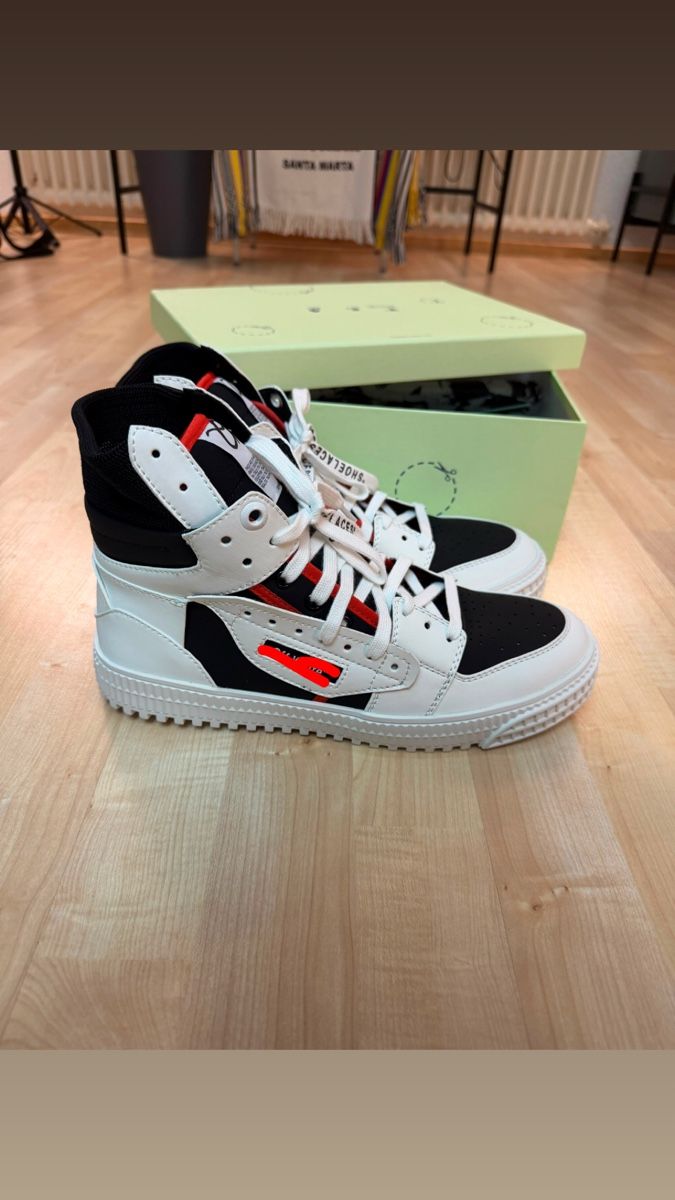 Scarpe da uomo: OXX White Sneaker High Top Sneaker – Nuovo (secondo la descrizione) da Allschwil venduto da ale_99l7