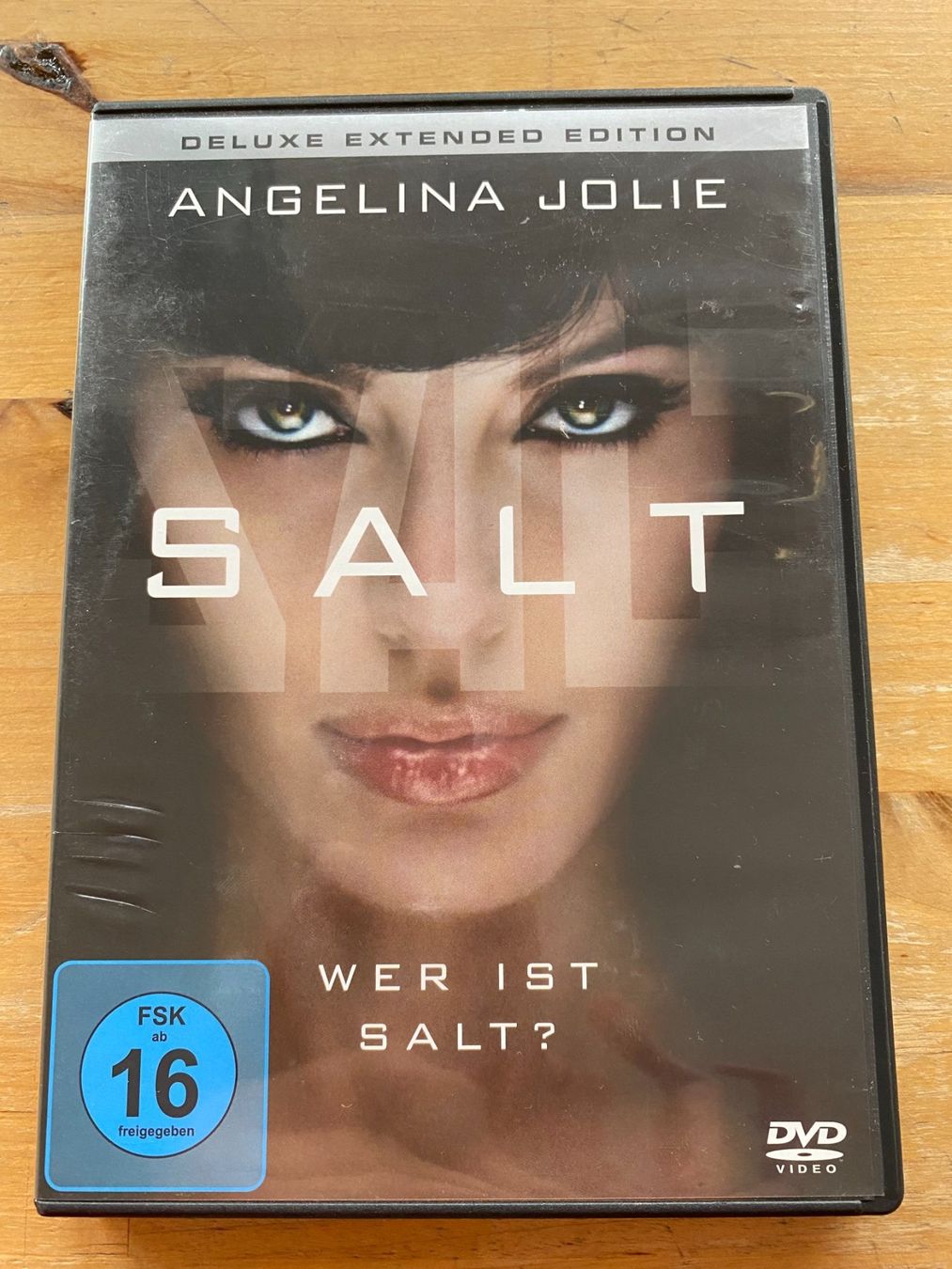 Tutti i DVDs: DVD "Salt - Wer ist Salt?" – Usato da Bern venduto da jbern3012