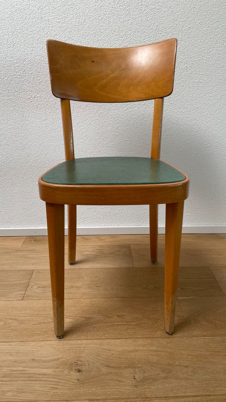 Horgen Glarus Sedie: Horgenglarus Stuhl Beizenstuhl Sitz Vinylbezug – Usato da Aarburg venduto da Qin3ze