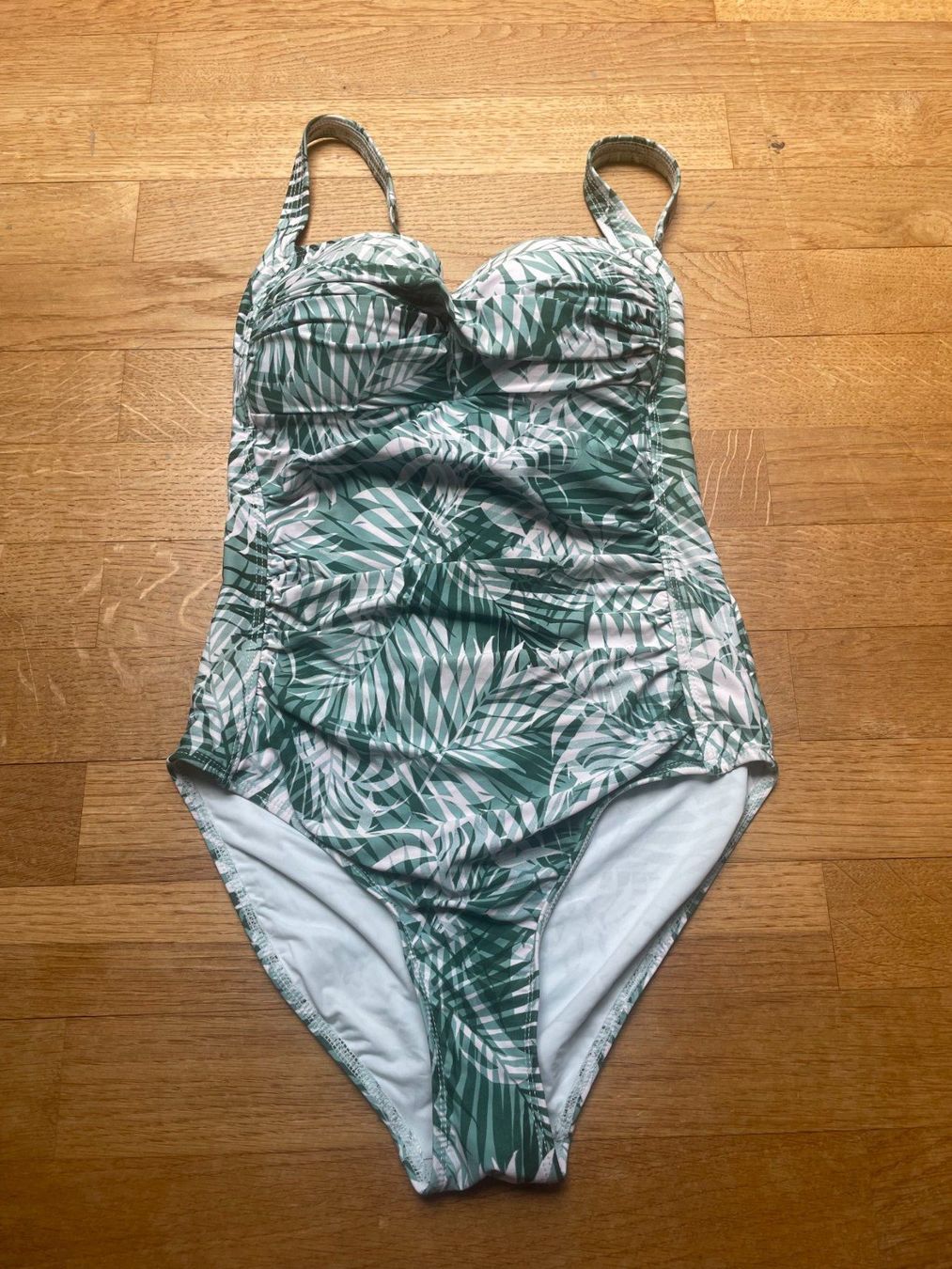 Badekleider & Bikinis: Badekleid Niptuck – Gebraucht aus Aarau von Chicca2006