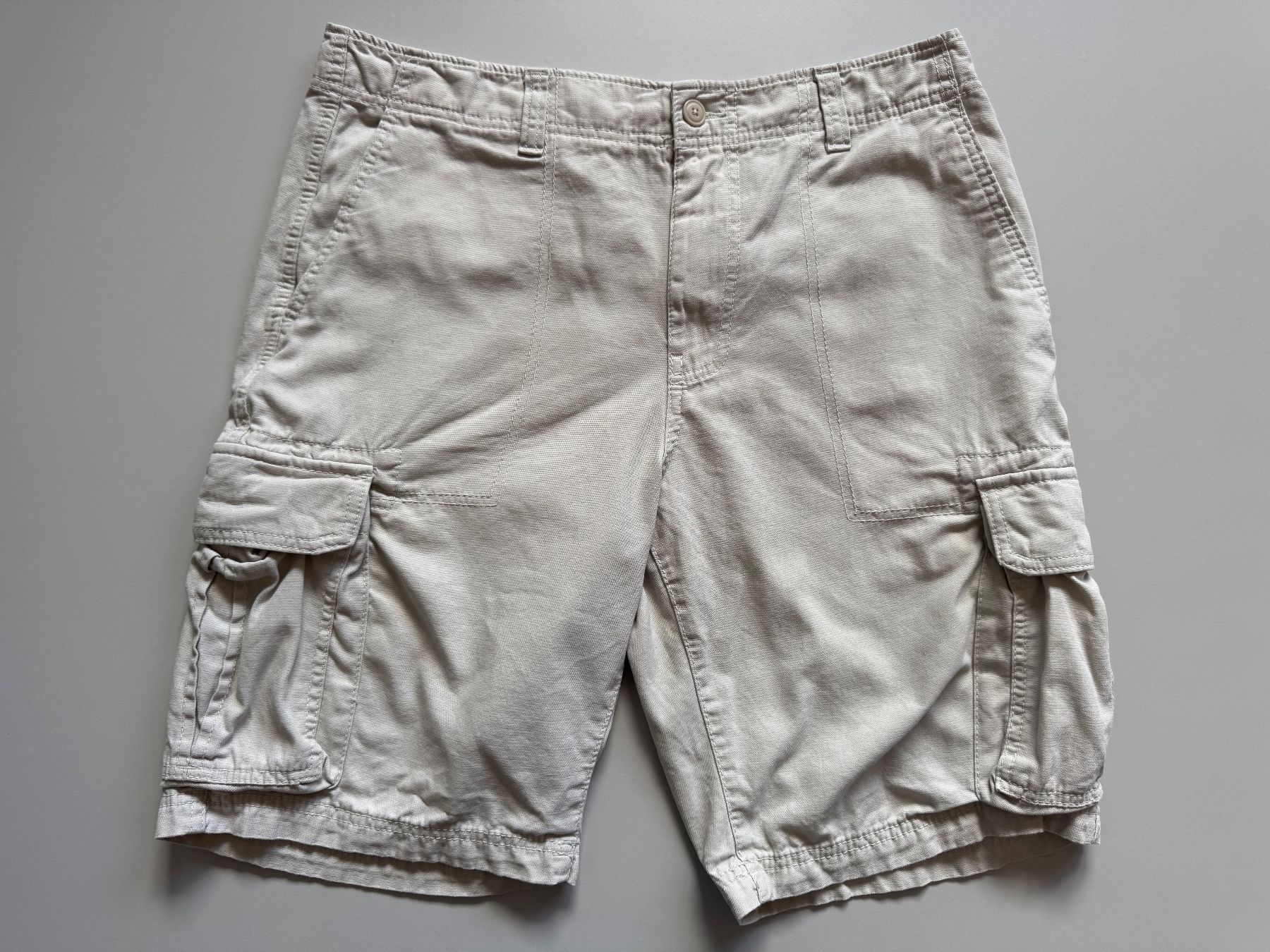 Hosen: Goodellow Cargo pants w34 bermuda 100% cotton 6 pockets – Gebraucht aus Neuchâtel von _Easy_to_Find_