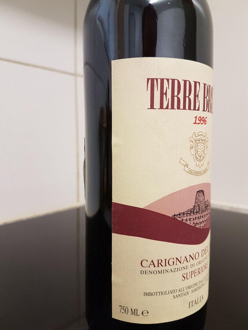 Vino: Terre  Brune  1996    Santadi – Nuovo (secondo la descrizione) da Grenchen venduto da poggione 2