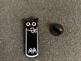 PIN'S - CHAT - dans vase