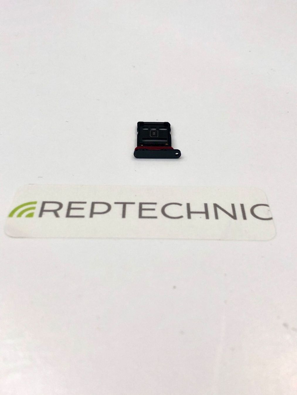 Huawei Telefoni cellulari / Smartphones: Huawei P30 Pro SIM Card Tray – Nuovo e nell'imballaggio originale da bern venduto da reptechnic