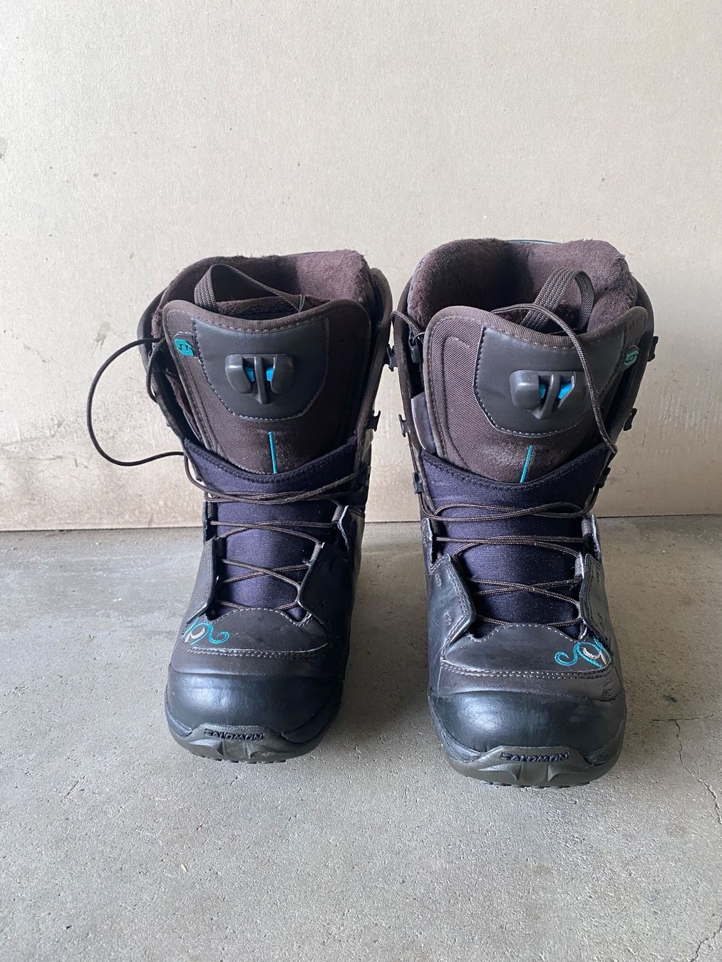 Salomon Damenschuhe: Snowboard Boot Salomon, 41 – Gebraucht aus Berikon von RockwellCommander 2