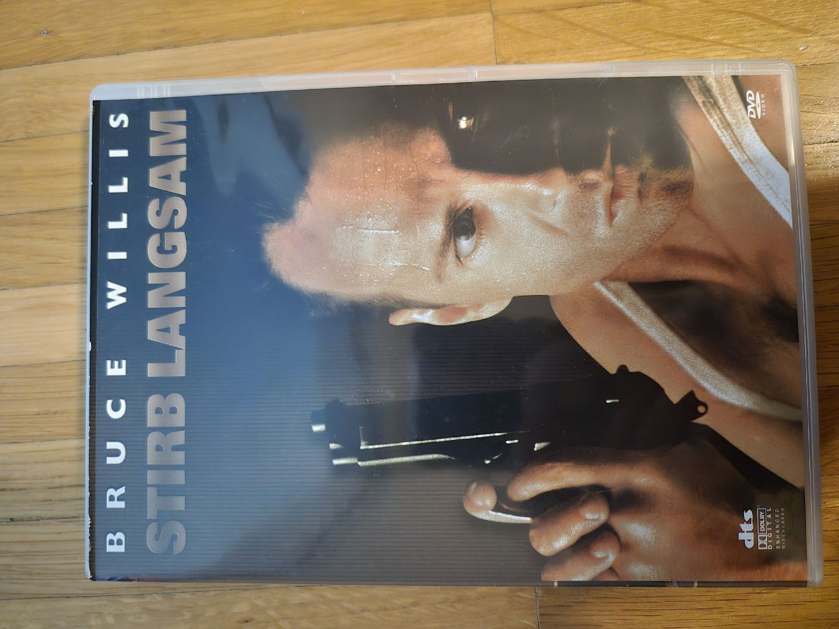Alle DVDs: DVD Stirb Langsam Bruce Willis – Gebraucht aus Baden von mka_pr2g