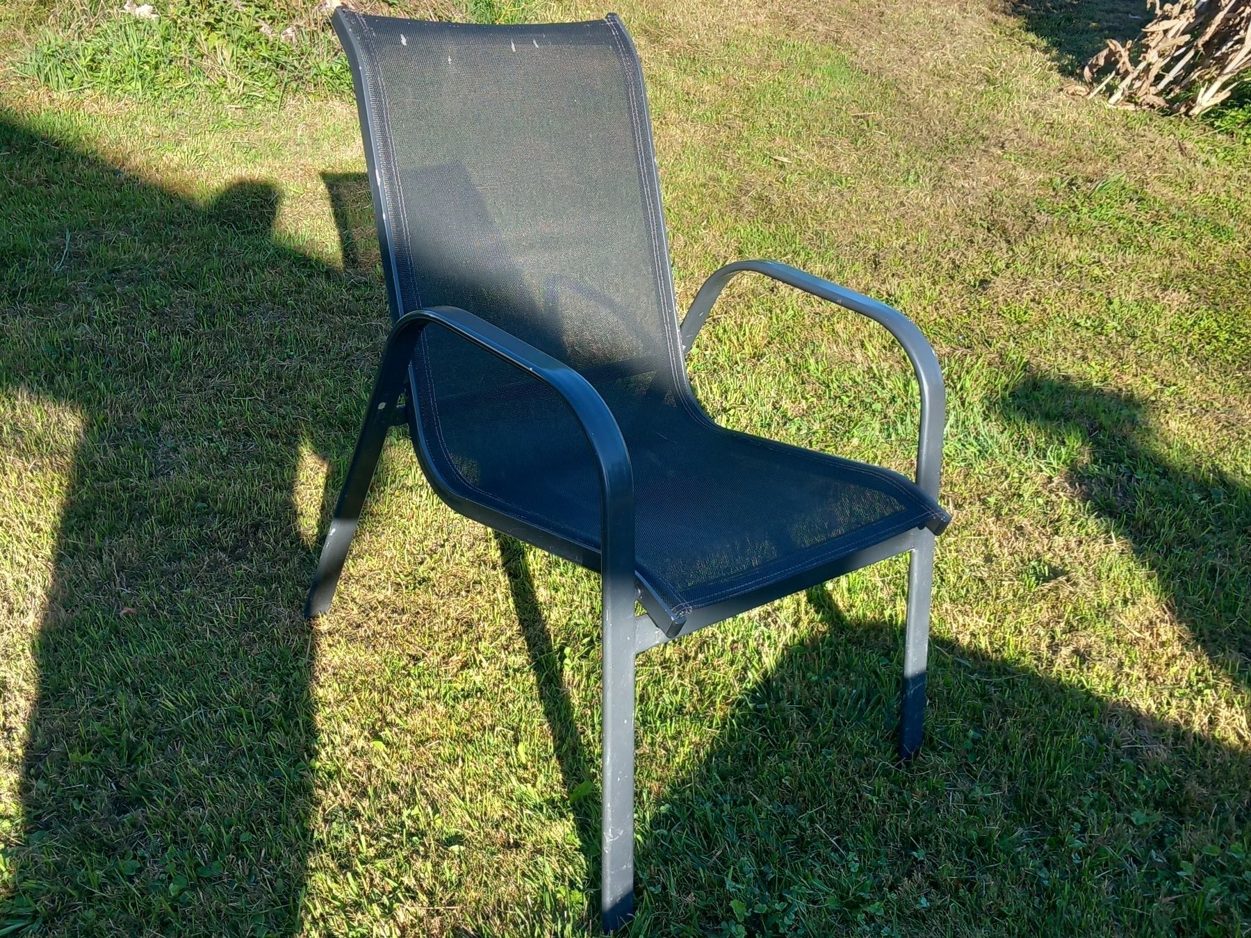 Stühle: 4 Gartenstühle – Gebraucht aus Mönchaltorf von Blamp