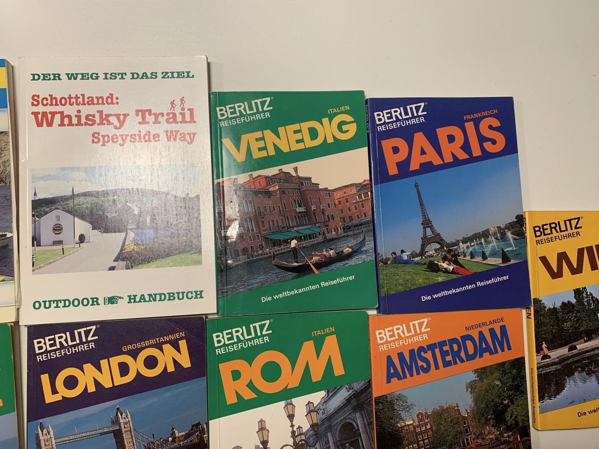 Libri: Berlitz Reiseführer Sammlung, diverse Destinationen, Top! – Usato da Nunningen venduto da mochflo 2