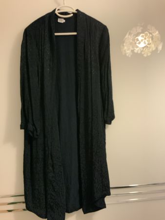 Cardigan Saint Tropez schwarz gemustert Grösse L