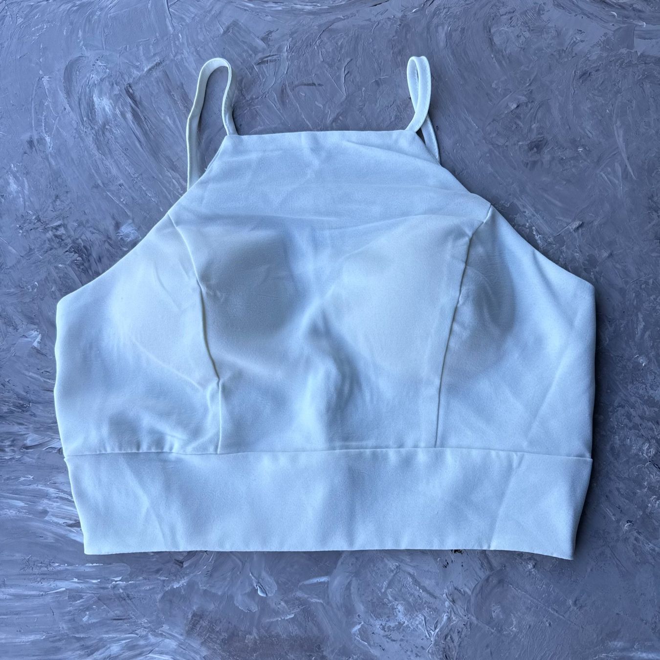 Top: Crop top blanc à bretelles – Usato da Thônex venduto da Suisse.Shopping 4