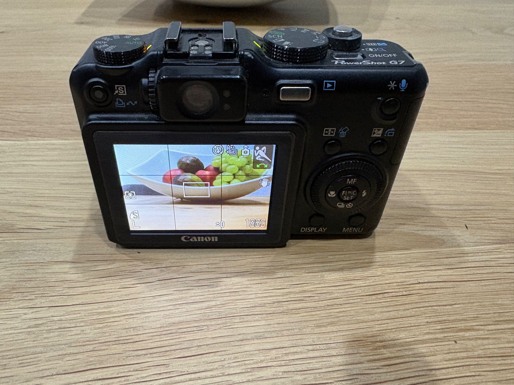Canon Fotocamera: Canon PowerShot G7: Kompaktkamera mit Zubehör – Usato da Lausen venduto da sen_jm7c 5